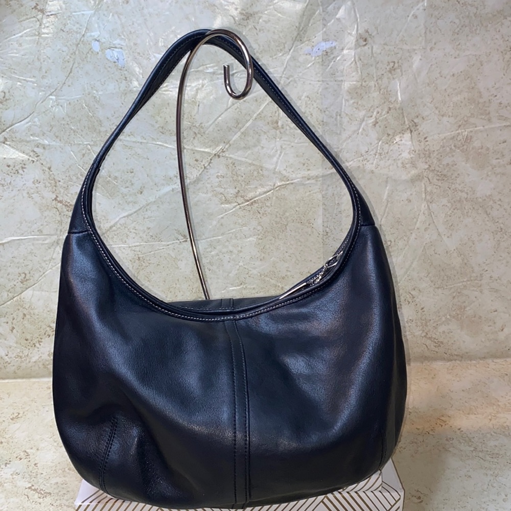 Coach Soho black leather hobo shoulder bag
